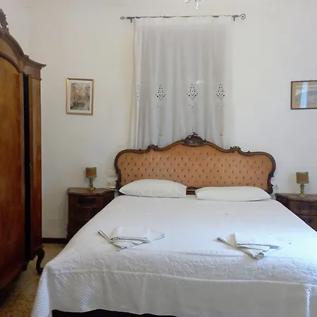 伊克斯克鲁西弗食宿酒店 招待所 3*