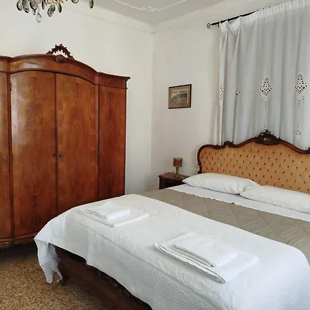 Exclusive بيت ضيافة